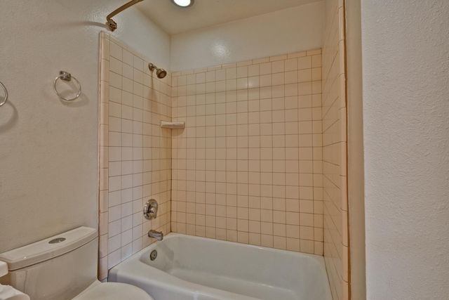 3344 W Yucca Street, Phoenix, AZ 85029