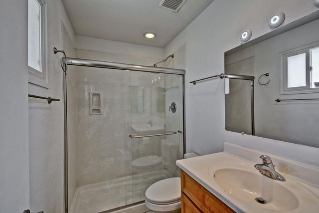 3344 W Yucca Street, Phoenix, AZ 85029