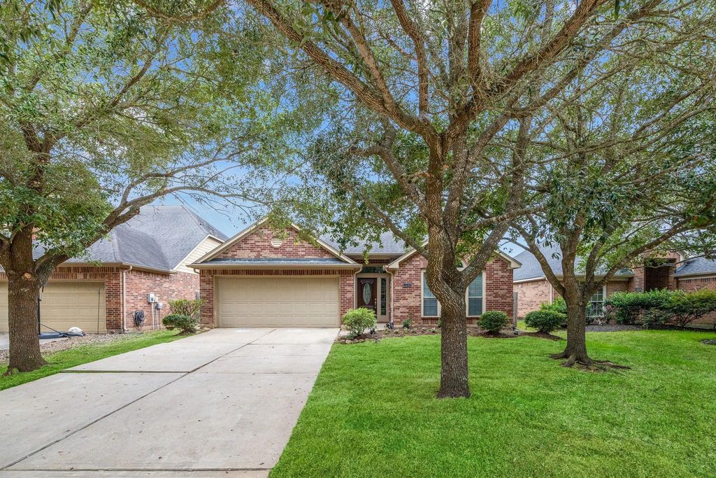 2534 Pepperidge Drive, Katy, TX 77494