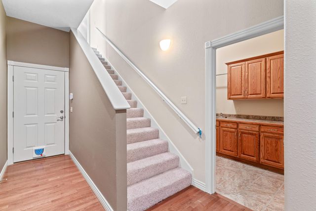 1350 East Siler Parkway, Springfield, MO 65810