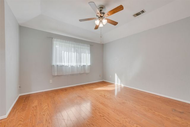 4154 Emerson Drive, Grand Prairie, TX 75052