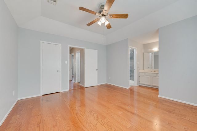 4154 Emerson Drive, Grand Prairie, TX 75052