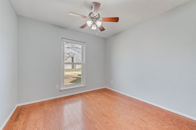 4154 Emerson Drive, Grand Prairie, TX 75052