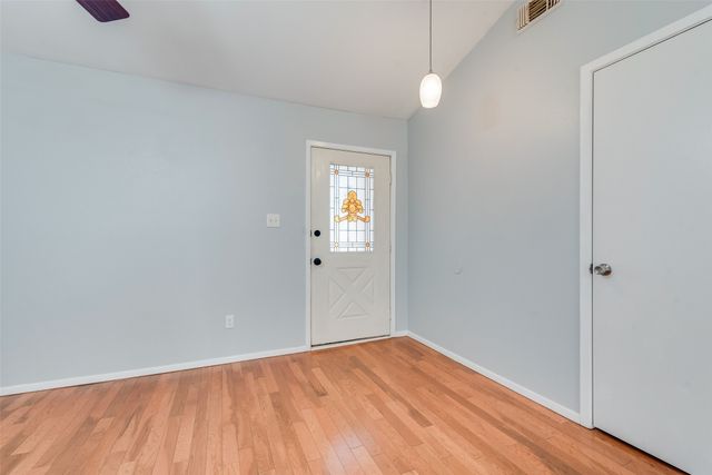 4154 Emerson Drive, Grand Prairie, TX 75052