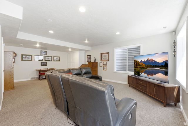 11301 S BLUE ROAN LN, Sandy, UT 84092