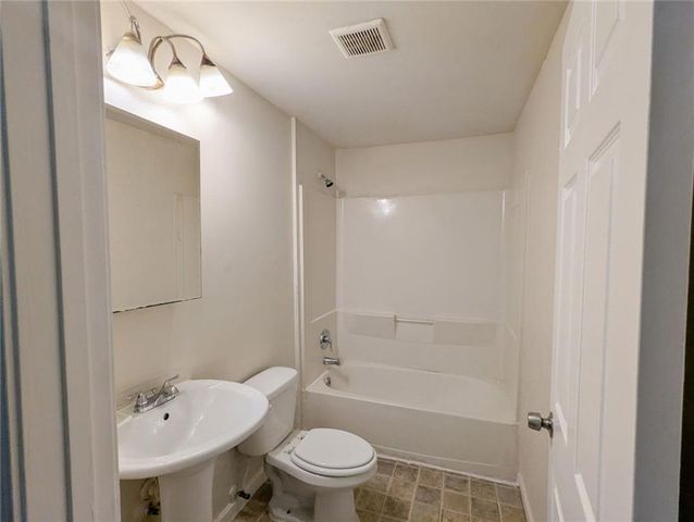 2820 Cardo Drive NW, Atlanta, GA 30318