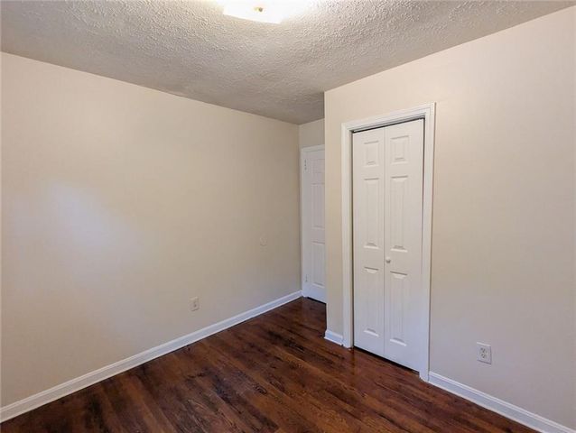 2820 Cardo Drive NW, Atlanta, GA 30318