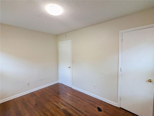 2820 Cardo Drive NW, Atlanta, GA 30318