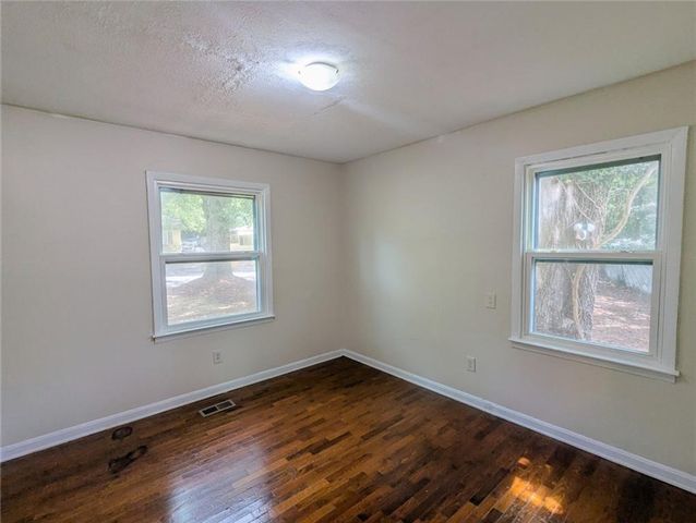 2820 Cardo Drive NW, Atlanta, GA 30318
