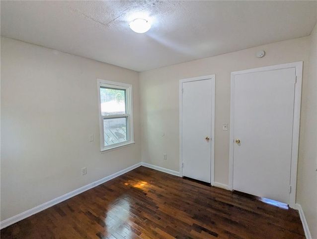 2820 Cardo Drive NW, Atlanta, GA 30318