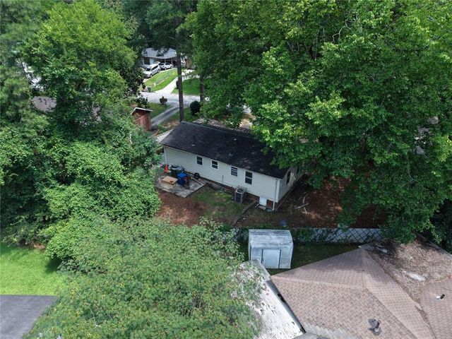 2820 Cardo Drive NW, Atlanta, GA 30318