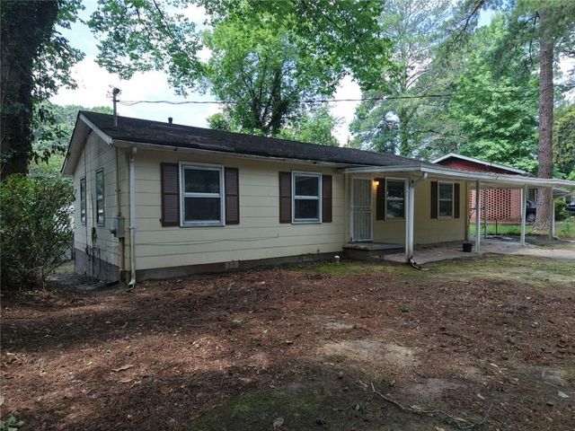 2820 Cardo Drive NW, Atlanta, GA 30318