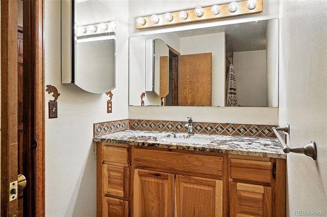 4600 Grove Street, Denver, CO 80211