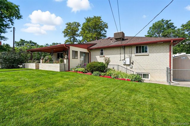 4600 Grove Street, Denver, CO 80211