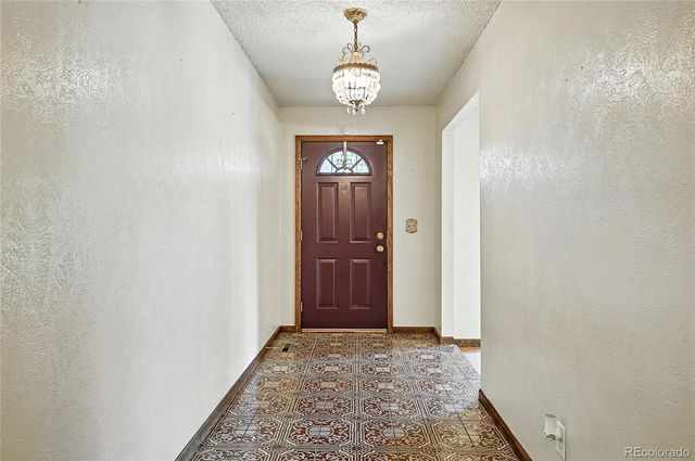 4600 Grove Street, Denver, CO 80211