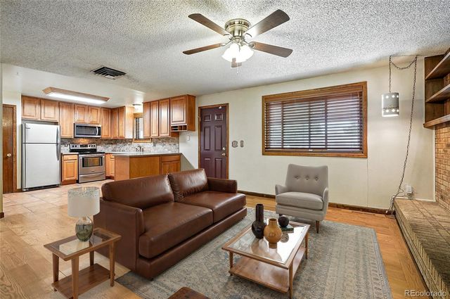 4600 Grove Street, Denver, CO 80211