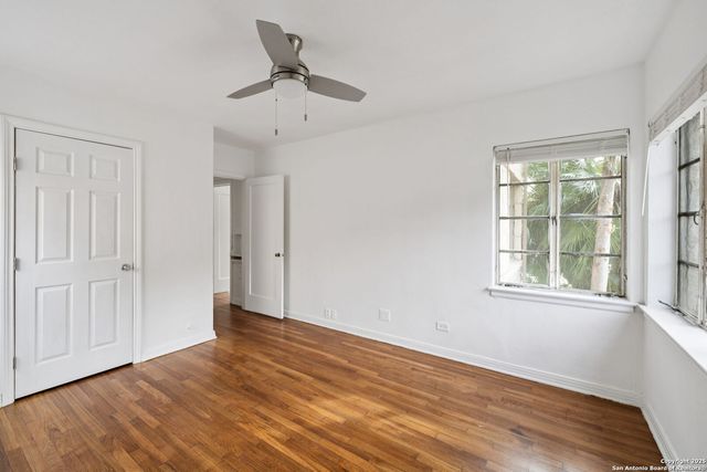 515 E Olmos Dr Apt 2, Olmos Park, TX 78212