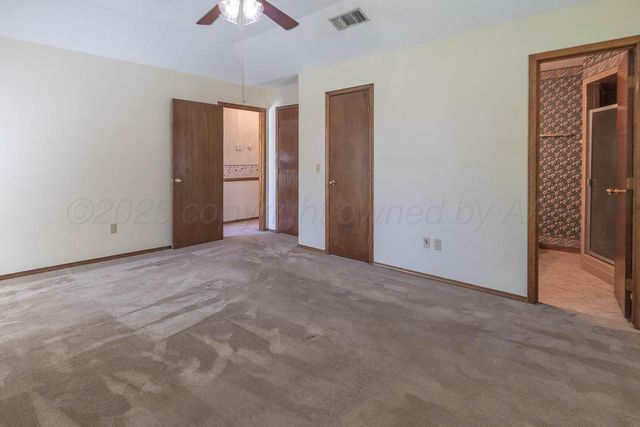 8306 OLYMPIA Drive, Amarillo, TX 79110