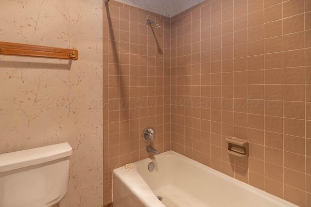 8306 OLYMPIA Drive, Amarillo, TX 79110