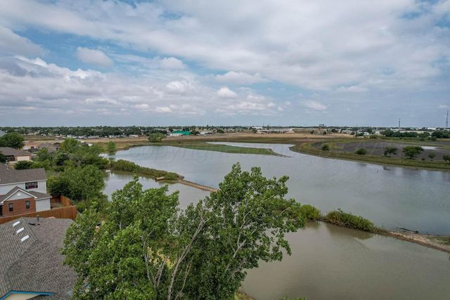 8306 OLYMPIA Drive, Amarillo, TX 79110