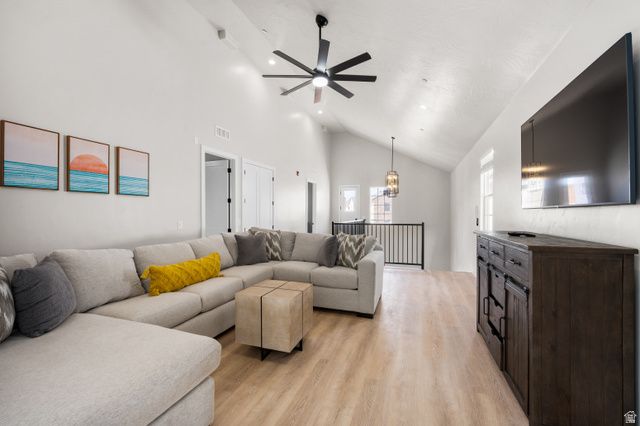 1460 S WINDSOR PKWY, Hurricane, UT 84737