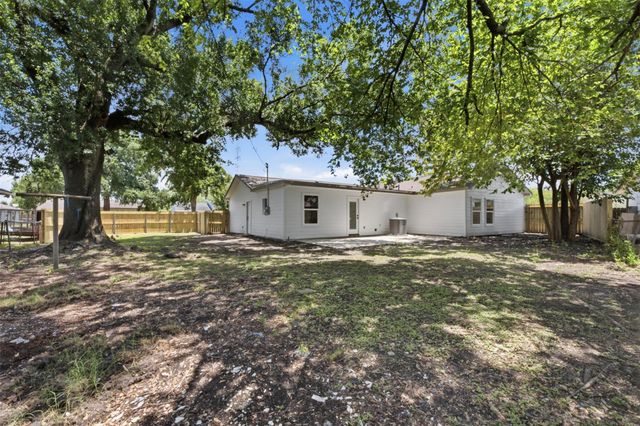 102 Tilden Drive, Pasadena, TX 77506