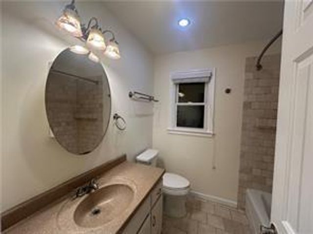 1273 Channel Park SW, Marietta, GA 30064