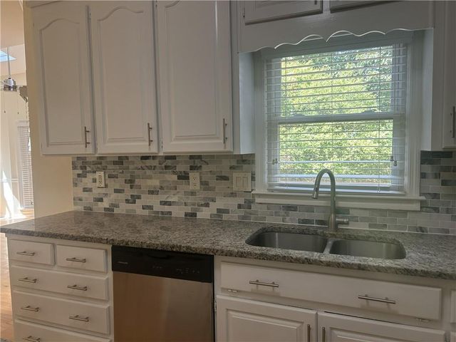 1273 Channel Park SW, Marietta, GA 30064