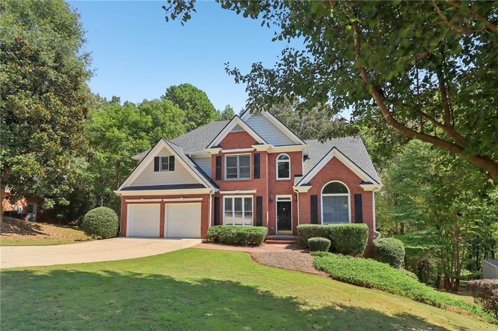 5034 Hickory Hills Drive, Woodstock, GA 30188