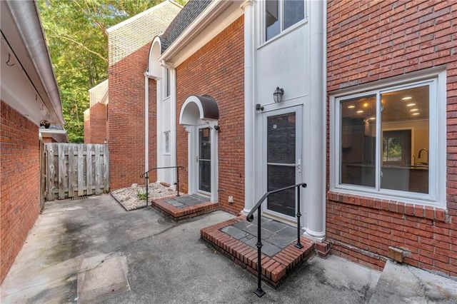 1493 Ashford Place NE, Atlanta, GA 30319