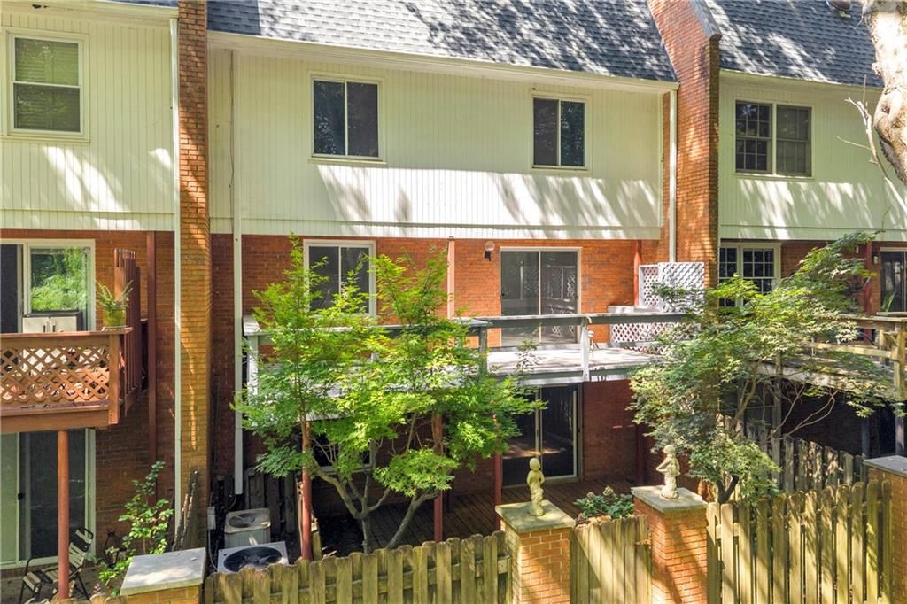 Image 19 of property listing at 1493 Ashford Place NE, Atlanta, GA 30319