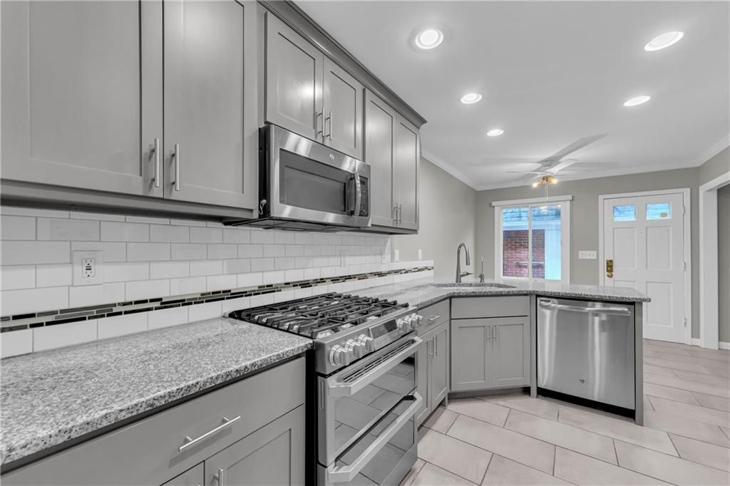 Image 39 of property listing at 1493 Ashford Place NE, Atlanta, GA 30319