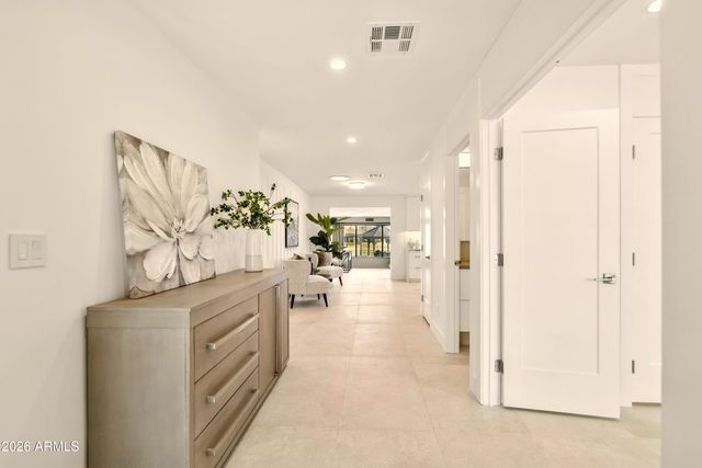 2425 W IMPALA Circle, Mesa, AZ 85202