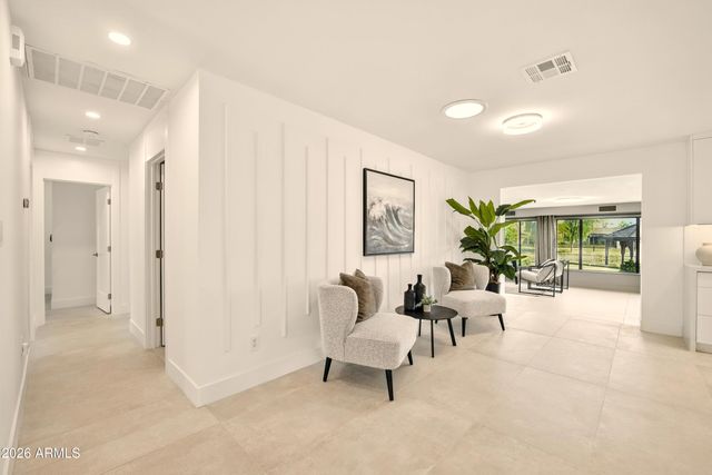 2425 W IMPALA Circle, Mesa, AZ 85202