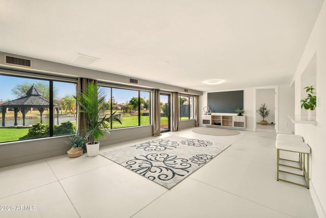 2425 W IMPALA Circle, Mesa, AZ 85202