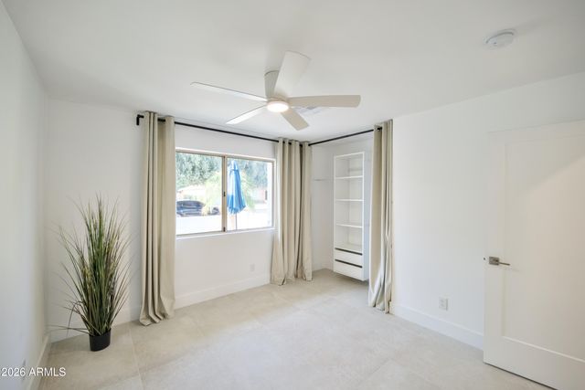 2425 W IMPALA Circle, Mesa, AZ 85202