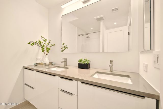 2425 W IMPALA Circle, Mesa, AZ 85202