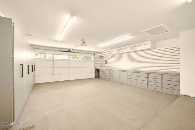 2425 W IMPALA Circle, Mesa, AZ 85202