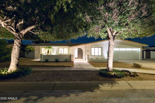 2425 W IMPALA Circle, Mesa, AZ 85202