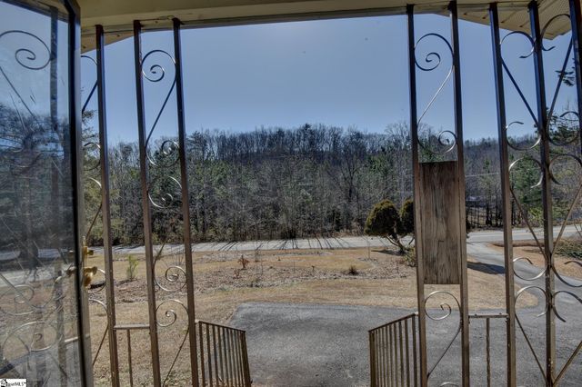 319 Cove Creek Road, Pickens, SC 29671