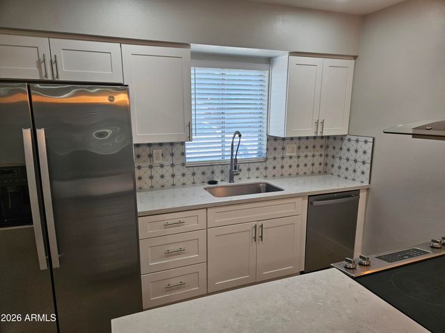 301 W Medlock Drive A3, Phoenix, AZ 85013