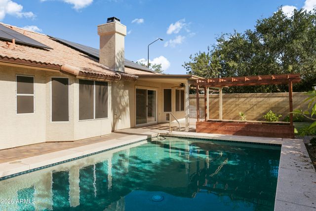 6 N BOULDER Street, Gilbert, AZ 85234
