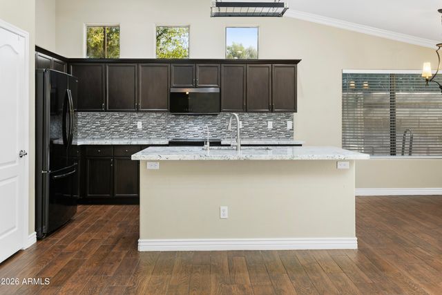 6 N BOULDER Street, Gilbert, AZ 85234