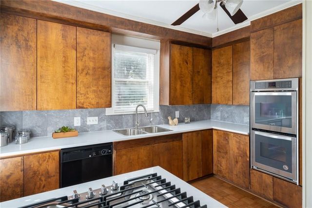 803 W 17th ST A, Austin, TX 78701