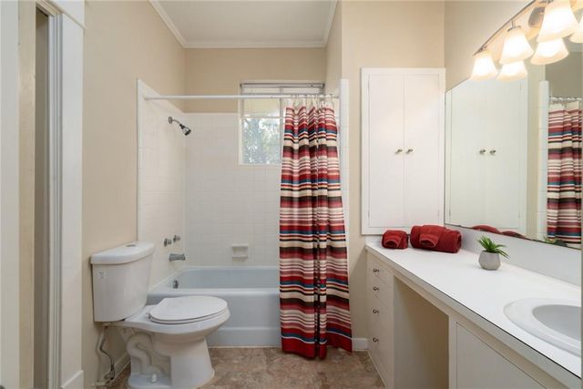 803 W 17th ST A, Austin, TX 78701