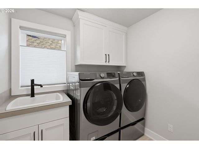 6436 Ne 31ST Ave, Portland, OR 97211