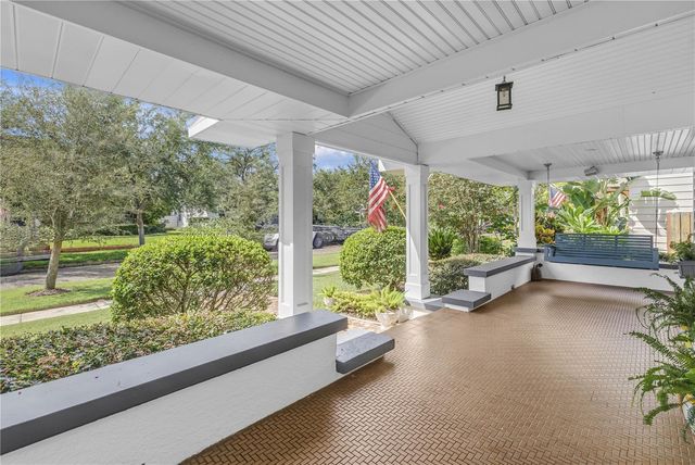 445 18TH AVENUE NE, St Petersburg, FL 33704