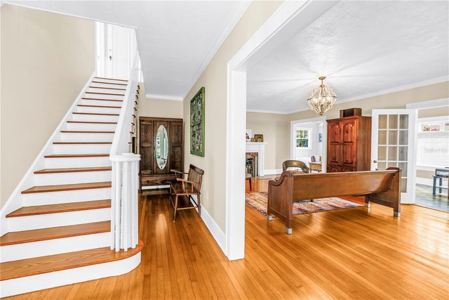 445 18TH AVENUE NE, St Petersburg, FL 33704