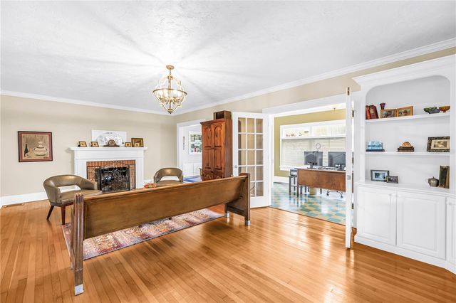 445 18TH AVENUE NE, St Petersburg, FL 33704