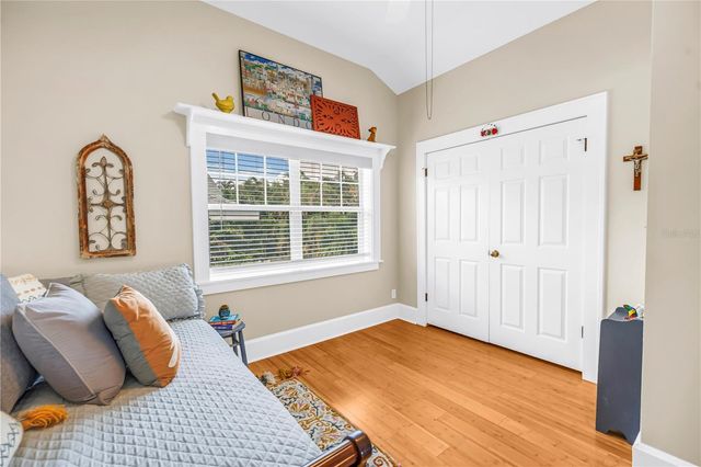 445 18TH AVENUE NE, St Petersburg, FL 33704
